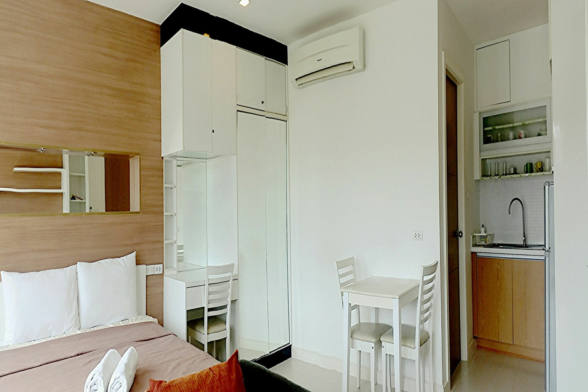 Appartement The Seacraze Hua-Hin By Montri C. à HHQ Extérieur photo